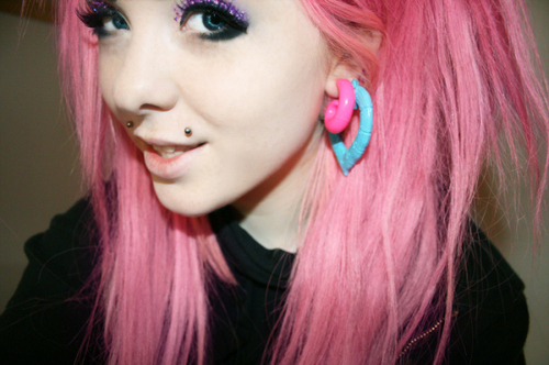 color, jellypelly.com, linnea, linnea dahlgren, pink hair, scene