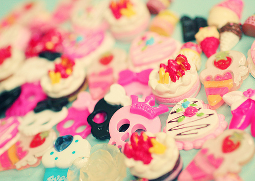 bows, cake and cupcake