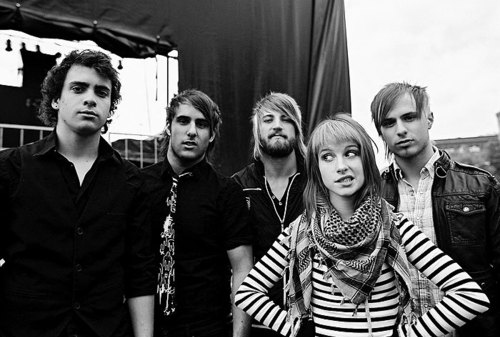 band, black and white and hayley williams