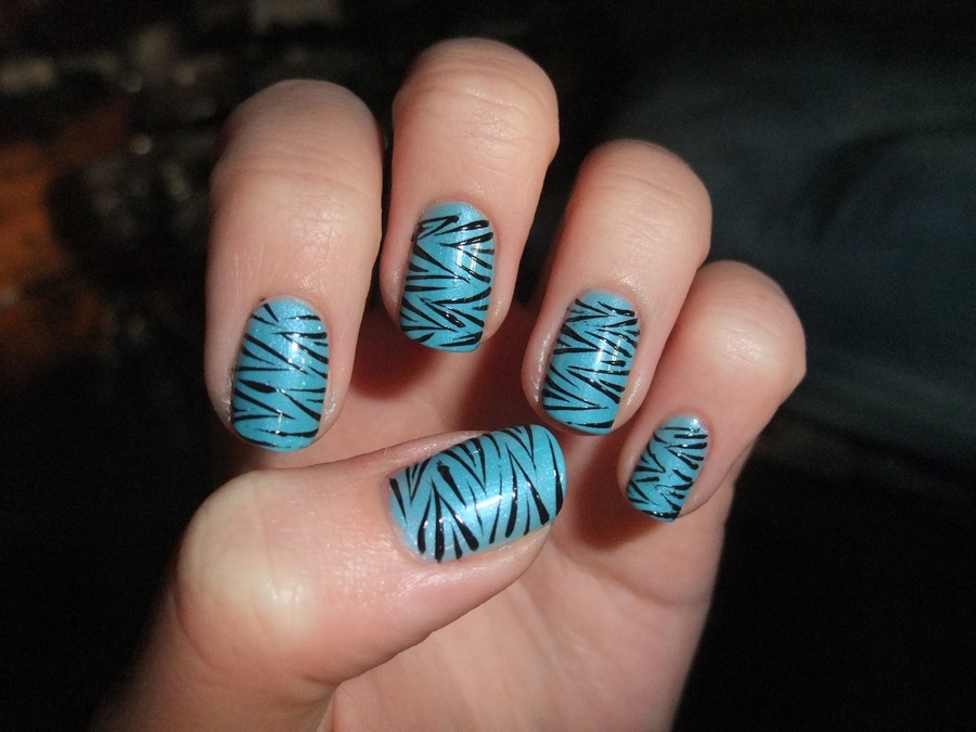 black, blue and fingers