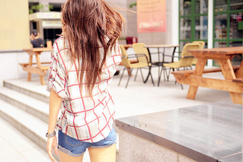 bracellet, girl, hair, shirt, shorts