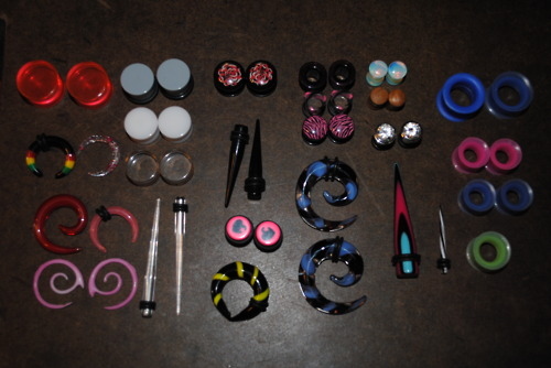 ears, plugs and stretchers