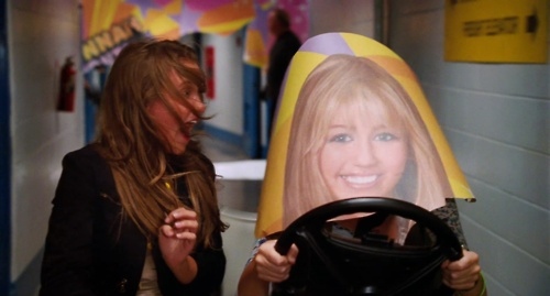 bff,  blonde and  cyrus