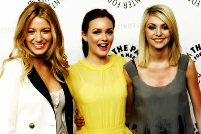 blake lively,  fashion and  friends