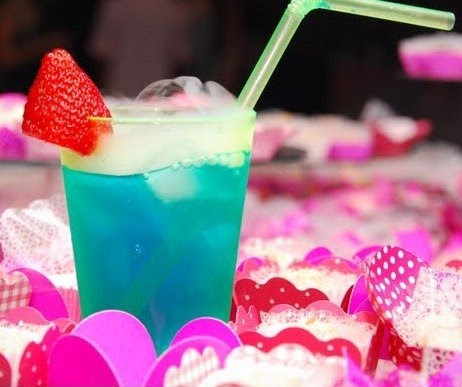 blue, drink and lagoa azul