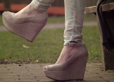 fashion, feet, heels, jeans, legs