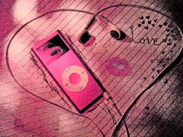 heart, ipod and love