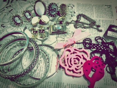 accessories, bangles, bracelets, earrings, fashion