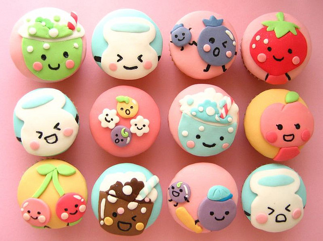 http://favim.com/orig/201108/05/adorable-candy-cupcake-cupcakes-cute-Favim.com-120612.jpg
