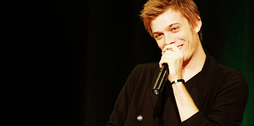 boy,  jake abel and  luuuke