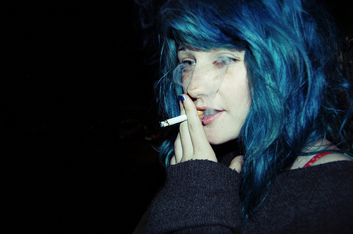blue hair, cigarette and girl