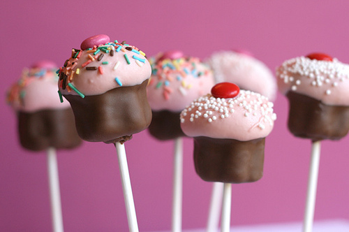 cake pops, food and marshmallows