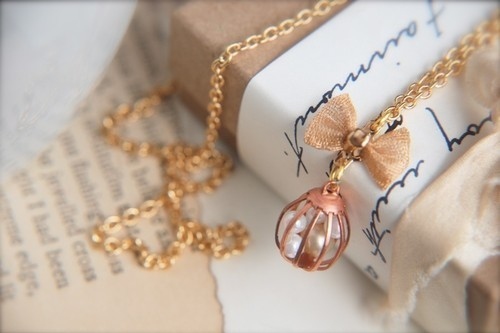bow, girly, necklace, pearls, pretty