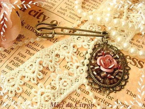 accessories, beautiful and book