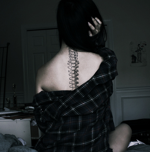 back, bones and girl
