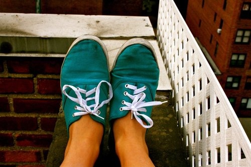 keds, laces and legs