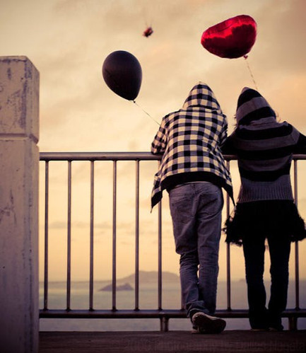 baloons, boy and girl