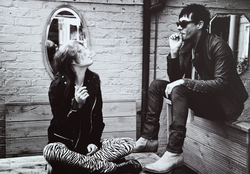 alison mosshart, black and white and couple