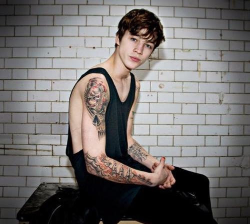 art, ash stymest and black and white