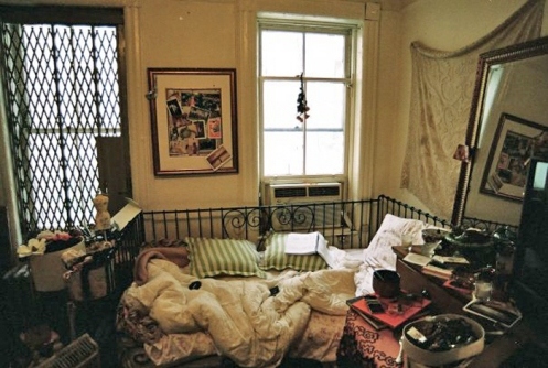 antiques, baige, bedroom, lovely, pillows