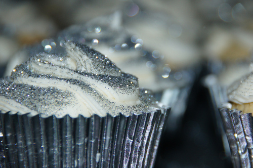 cupcakes, cute and glitter - image #133070 on Favim.com