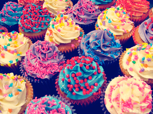 candy, colors and cupcakes
