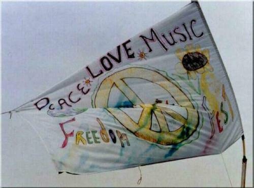 fest, freedom and love
