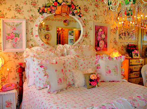 bedroom, egl and floral