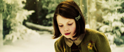 forest,  georgie henley and  lucy pevensie
