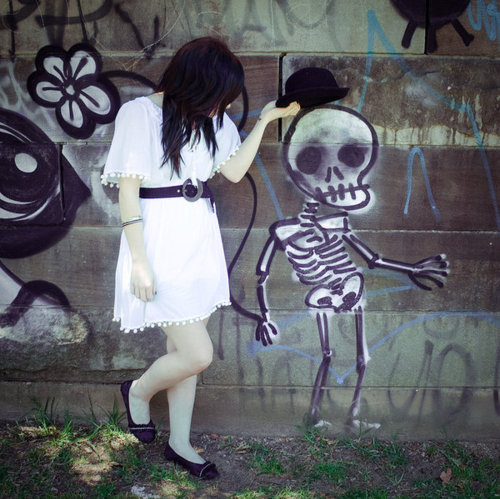 girl, graffiti and original