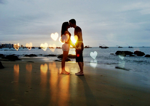 beach, couple, goldx, hearts, kiss