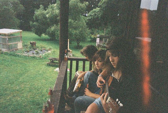 girl, girls and guitar