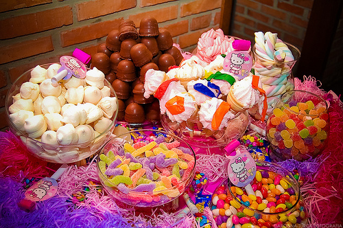 candy, colors and eat!