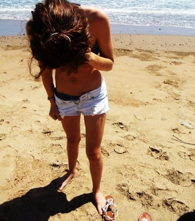 beach, bracelet and clarissahilton