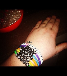 bracelet, fat wrist and harry styles