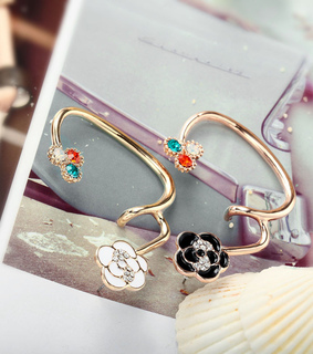 beautiful, crystal rose ear wrap and cuff earrings