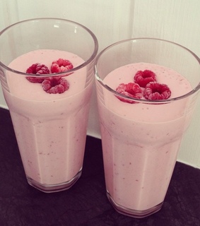 beverage, fruit and yummy