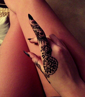 henna and tattoo