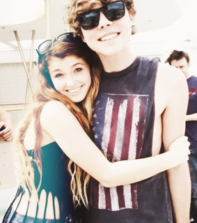 5 seconds of summer, 5sos and ashton irwin