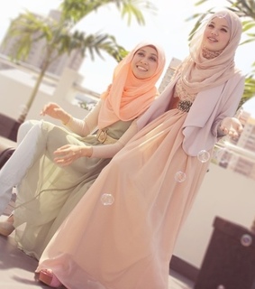 wedding hijab styles, modern hijab styles and new hijab styles