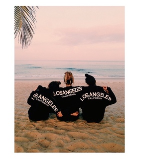 kardashian family, kardashian sisters and kendall jenner