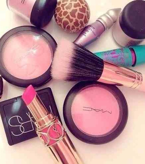 pretty, mac and ysl