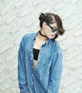 90's, basic and black