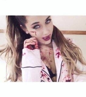 ariana grande, beautiful and chic