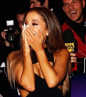 ari, ariana and ariana grande