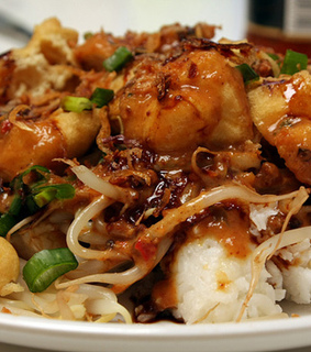 beverage, chow and cuisine