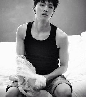 jb, korean and korean boy