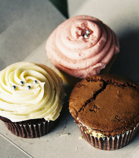 bolinhos, comida and cupcake