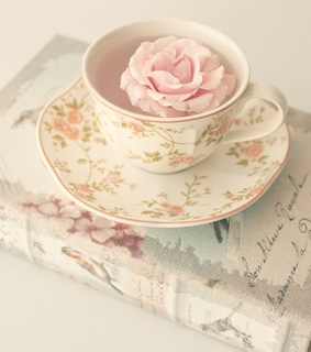 books, dreamy and floral