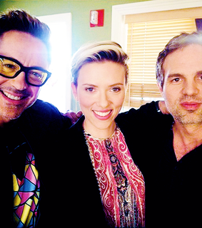 black widow, bruce banner and hulk